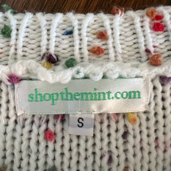 Confetti color sweater , size small - Picture 3 of 4